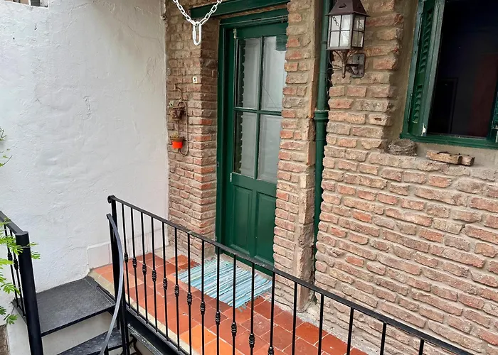 Lina'S Tango Guesthouse
