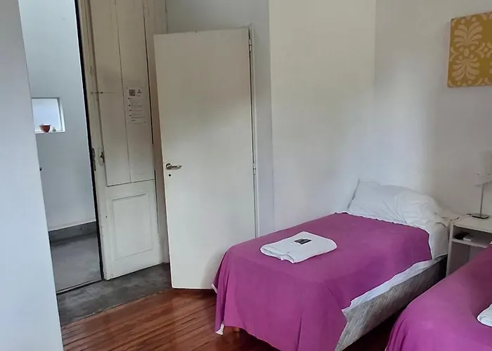 06 Soho Suites