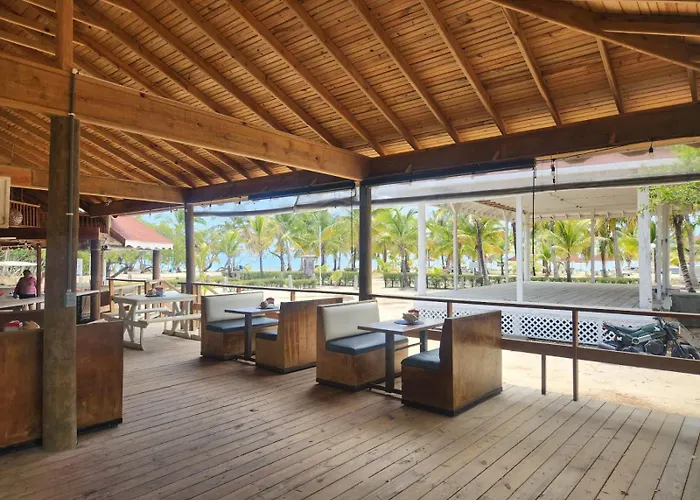 Sea Eye Hotel - Laguna Building