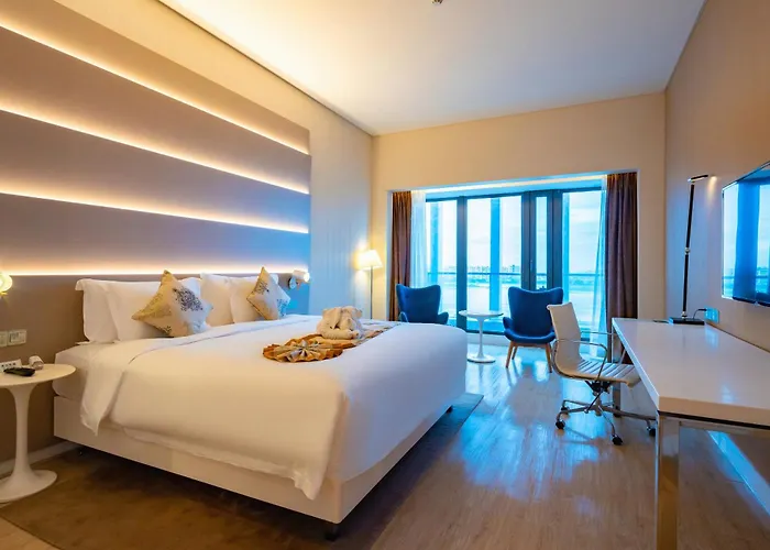 Sanya Phoenix Airport Hotel