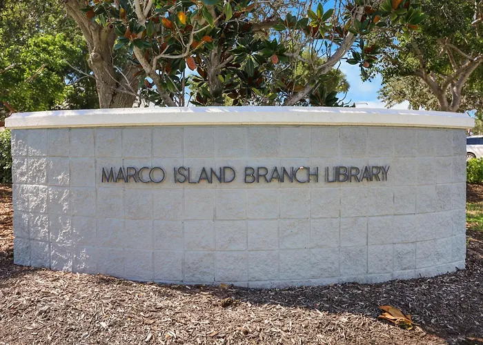 Beachfront Condo With Pool And Wraparound Balcony