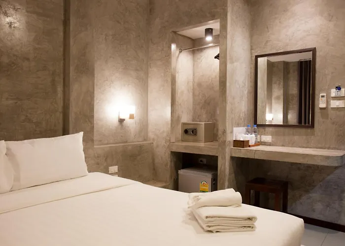 Ritsurin Boutique Hotel - โรงแรมริทสุริน บูติค