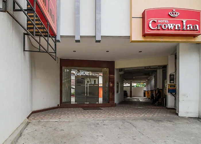 Reddoorz Plus At Karebosi Area 2 Makassar