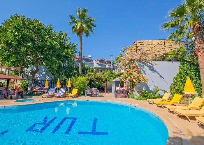 Garden Bloom Hotel