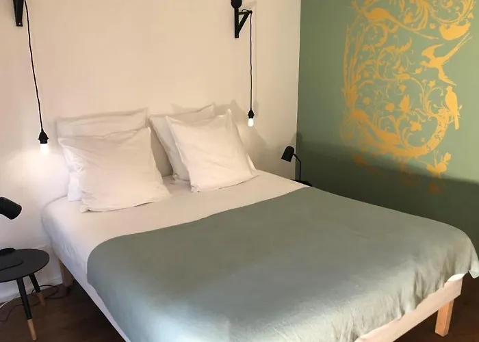 Denis & Virginie - Chateau A Pied - Parking Gratuit