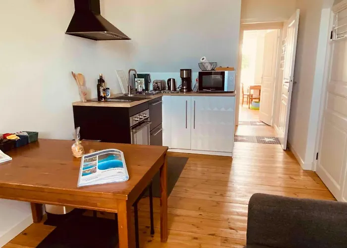 B&B Villa La Korrigane Cuisine Privative Vue Mer Plage A Pied Petit-Dejeuner Bio 4 Personnes