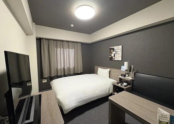Hotel Route-Inn Shinfujieki Minami