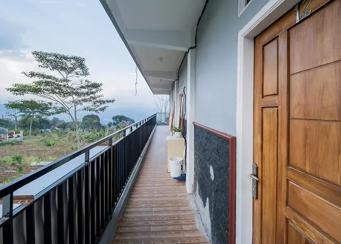 Reddoorz At Omahku Guest House Batu