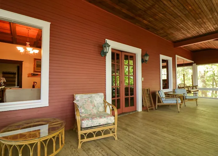 Island Cottage On Evans Lake: Boat Rental Required