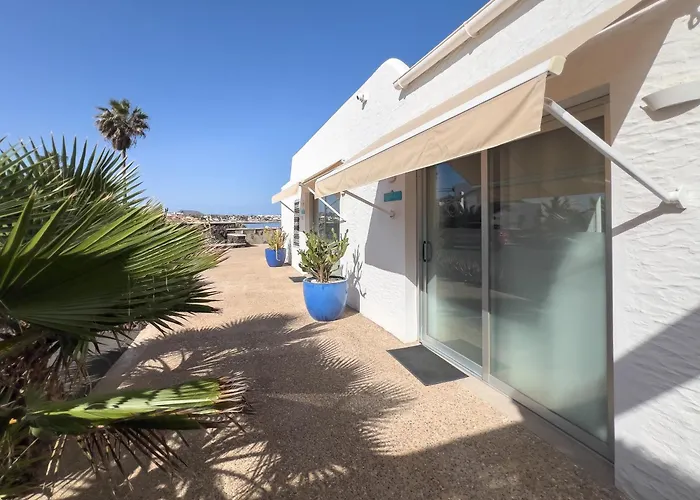 Hélène Holidays - Hotel Boutique
