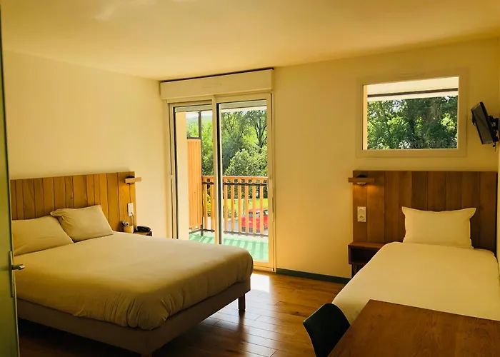 Logis Hotel Les Tilleuls