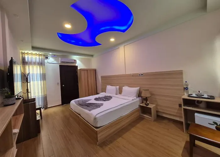 Aasna Inn