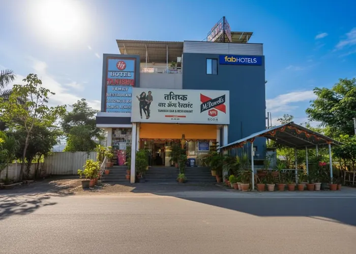 Fabhotel Tanishq