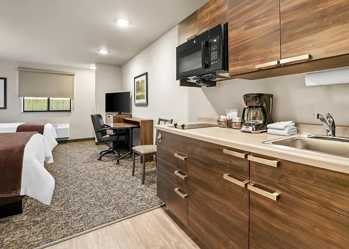 My Place Hotel-East Moline/Quad Cities, Il