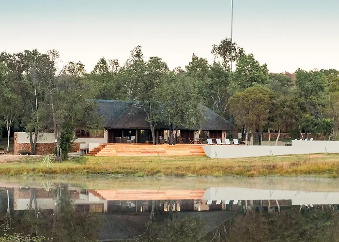 Ilanga Lodge Welgevonden Game Reserve