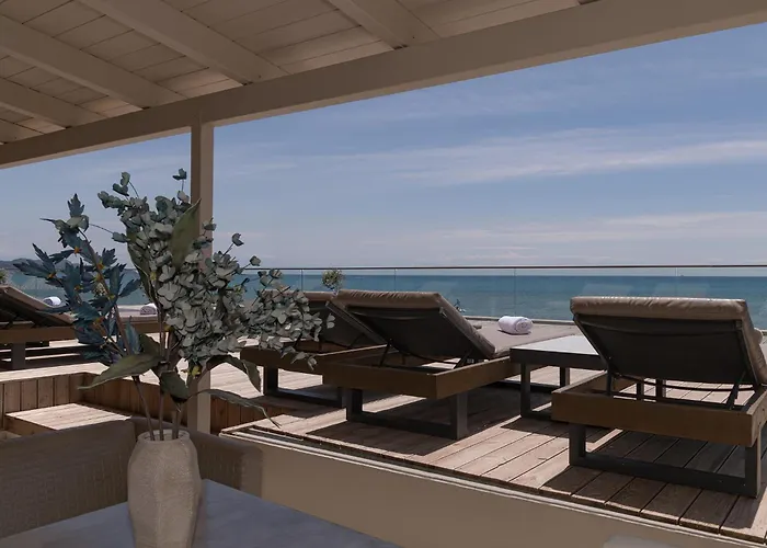 Cp Seafront Suites
