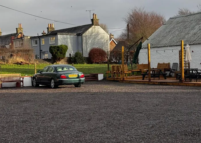 Ecclefechan Hotel
