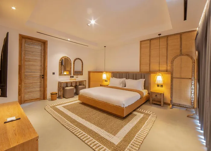 Suites5 Hotel