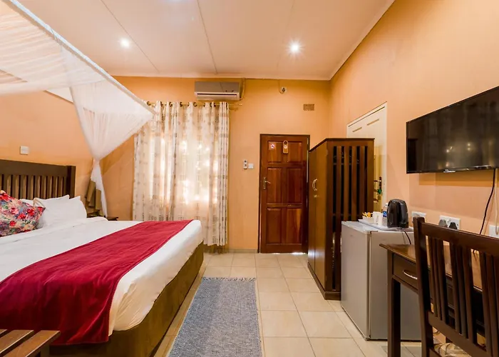 Victoria Falls Premier Lodge