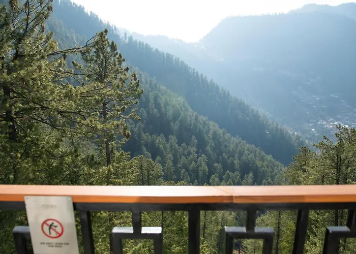 Zesora Nathia Gali