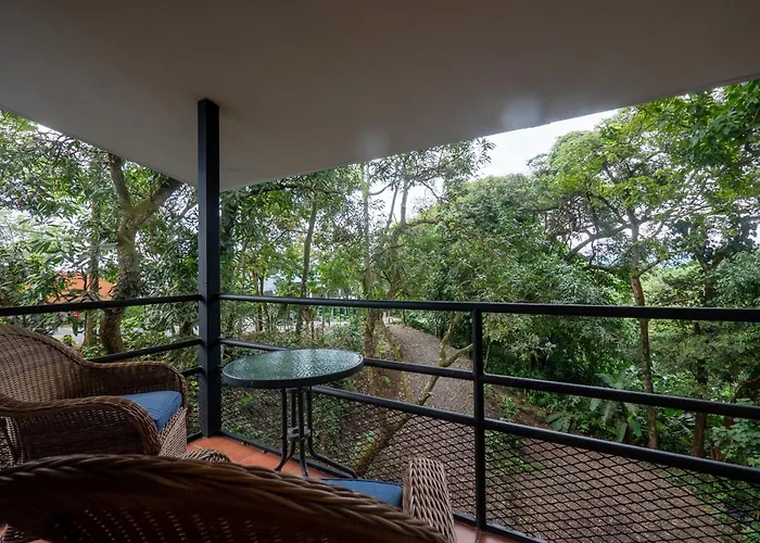 Hotel Manuel Antonio Inn