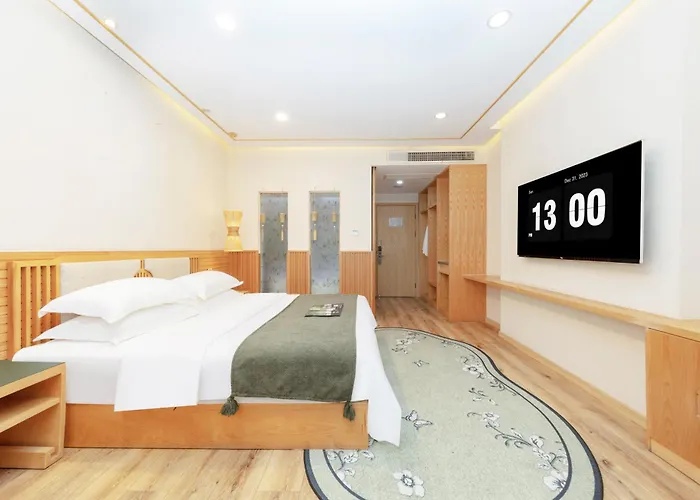 Qingtai Su-Style Garden Cultural Hotel