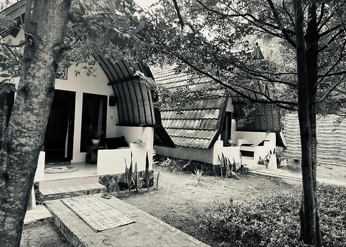 Rising Sun Bungalows