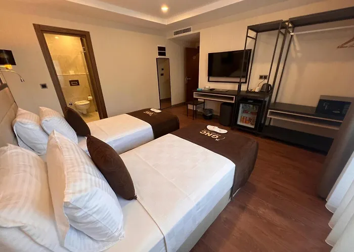 Gnc Airport Hotel
