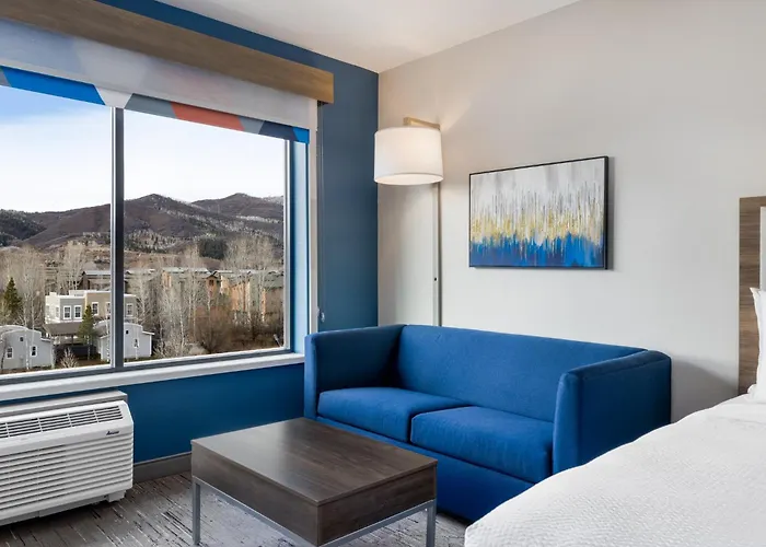 Holiday Inn Express & Suites Steamboat Springs By Ihg