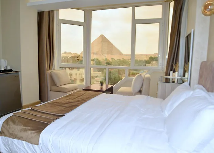 Pyramids Wonders Hotel