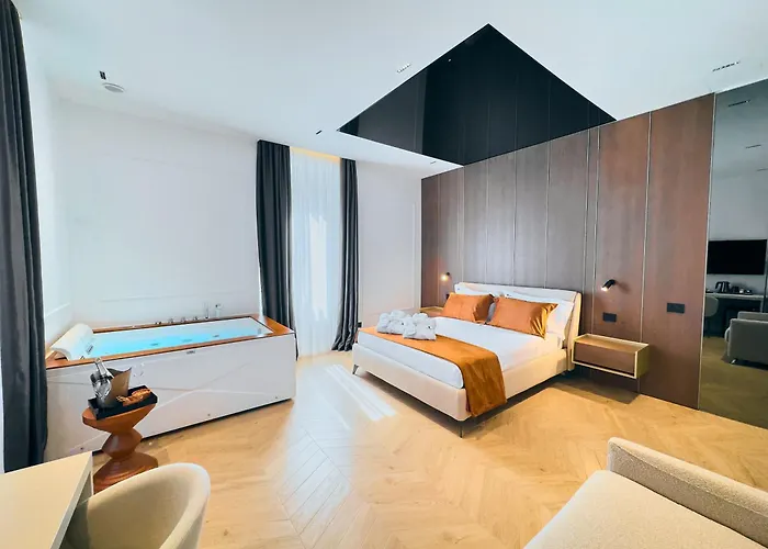 Boutique Suites - Palazzo Crati 1800