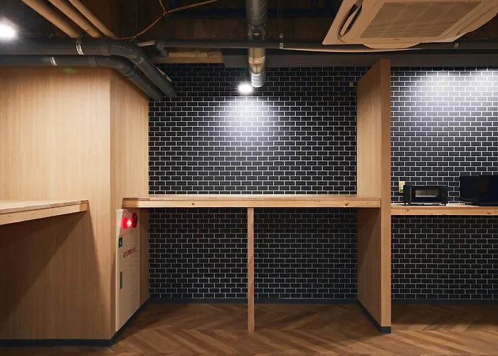 Shijo Guesthouse Hive