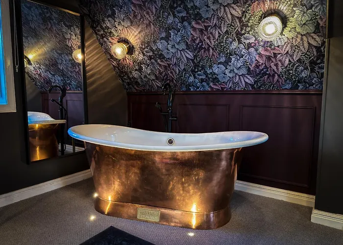 Glencruitten House