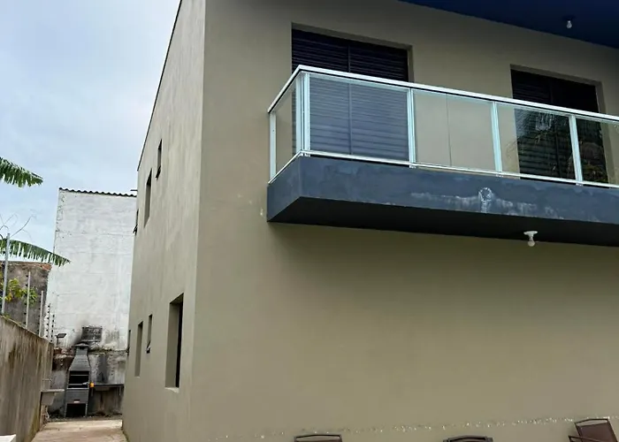 Bertihouse - Apartamentos com piscina perto da praia