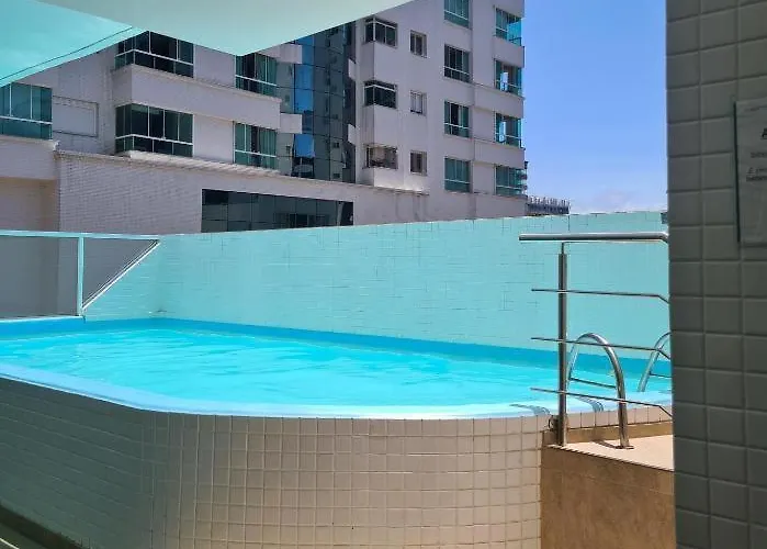 Apartamento espaçoso 2 quartos a 200 m da praia