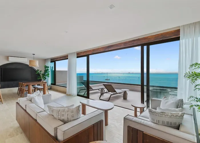 Artila Beach Condos, Isla Mujeres