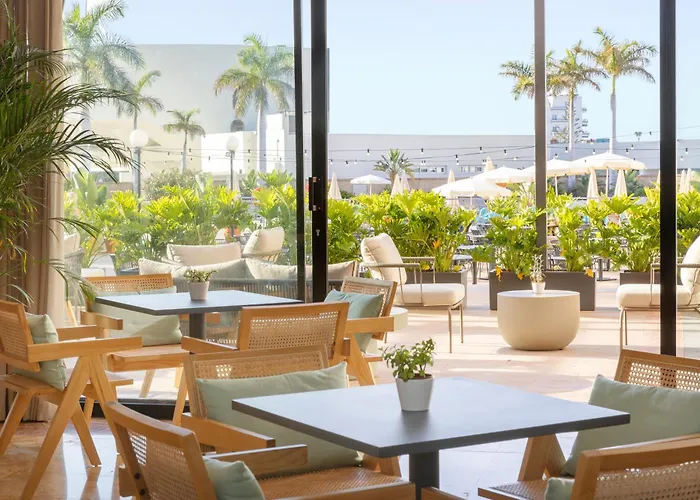 Aluasoul Costa Adeje (Adults Only)