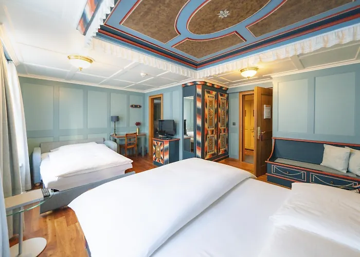 Hotel Loewen
