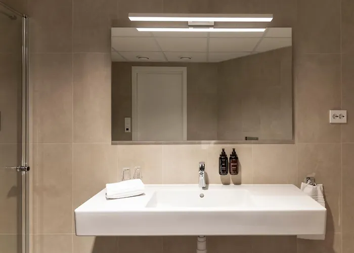 Home Hotel Grimstad