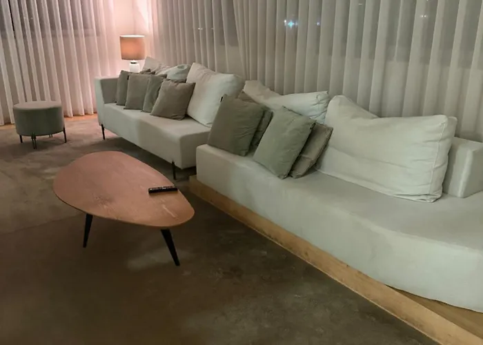 Hotel Albergaria Borges
