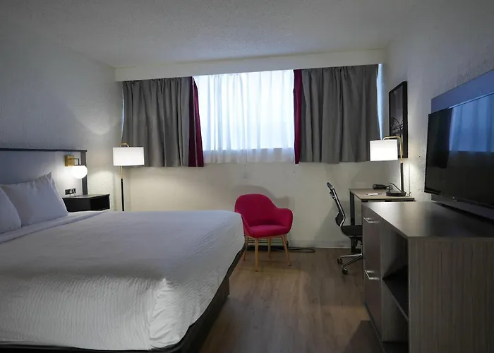 Ramada By Wyndham Tulsa Broken Arrow