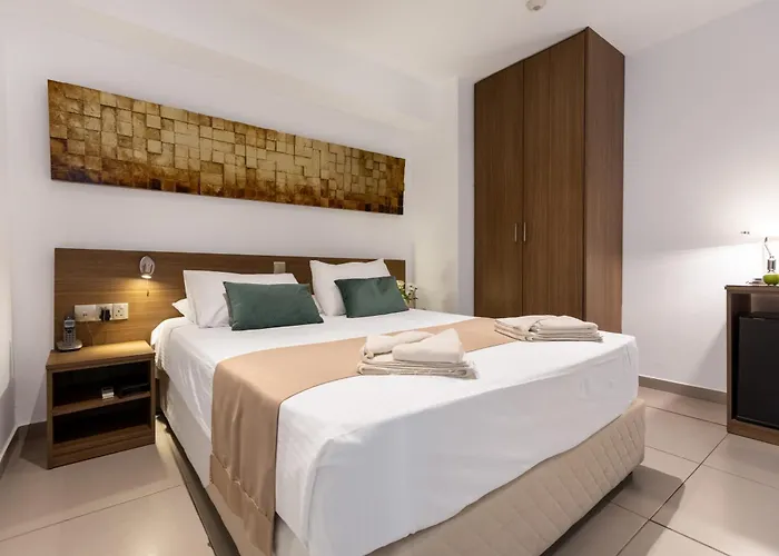 Achilleos City Hotel
