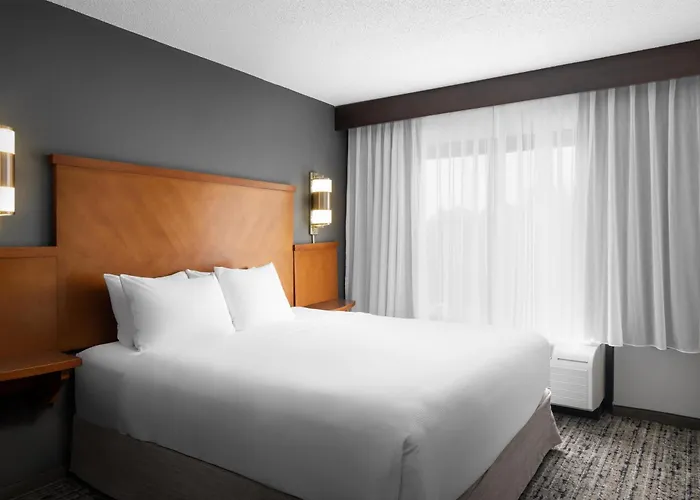 Hyatt Place Sterling Dulles Airport North