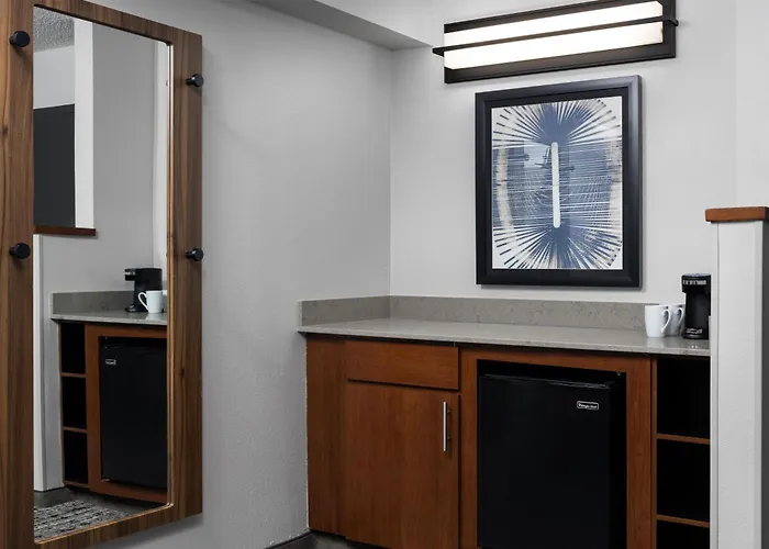 Hyatt Place Sterling Dulles Airport North