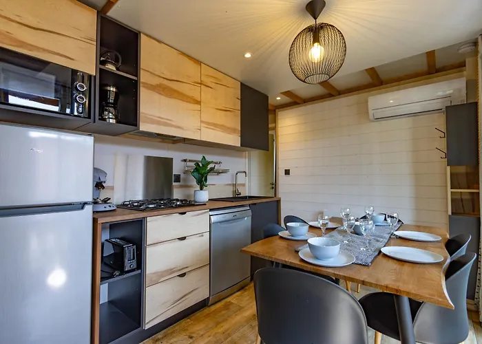 Les Chalets Du Lac - Amneville Cite Des Loisirs Galaxie