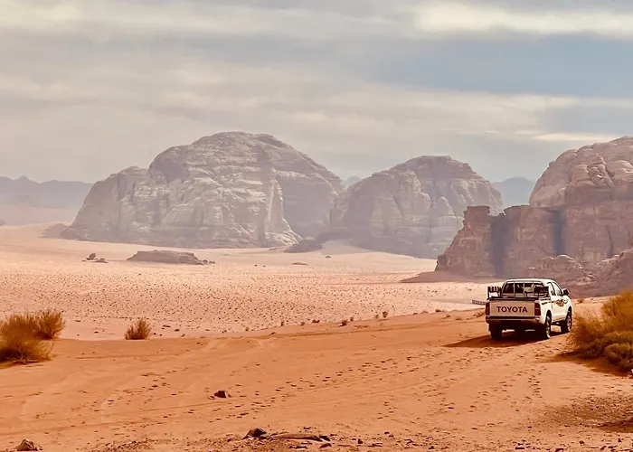 Bedouin Yoga & Trekking Camp Wadi Rum