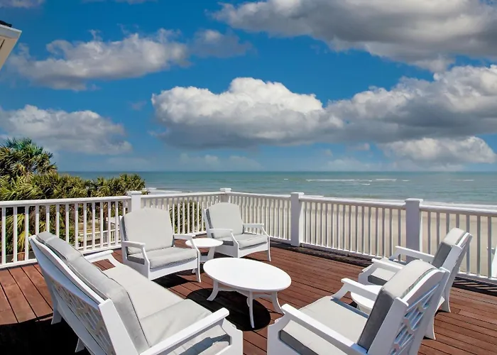 114 Ocean Blvd By Avantstay