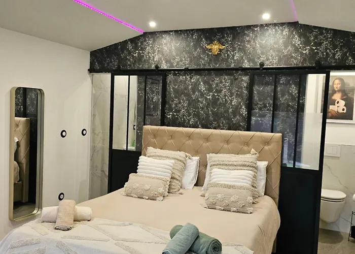 hébergement privée Jaccuzzi en supplément