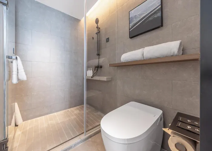 Atour Hotel Dongguan Dongcheng 33 Town