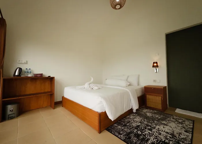 Mesari Hill Glamping